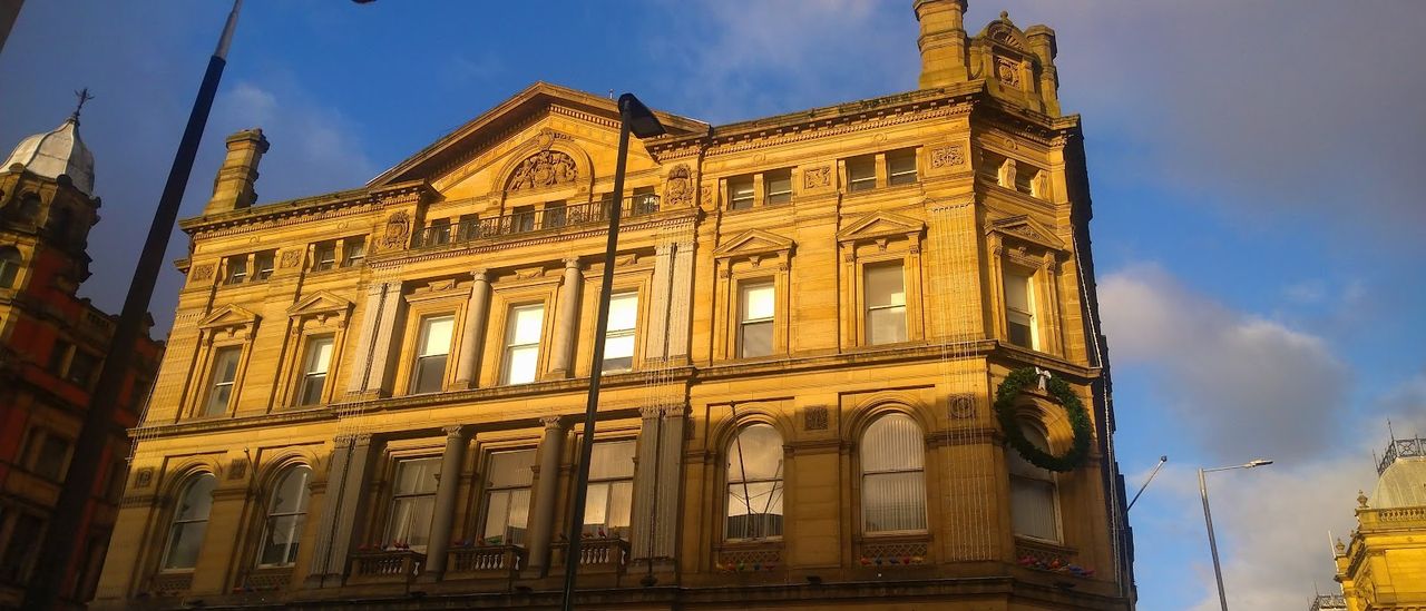 Sir Thomas Hotel