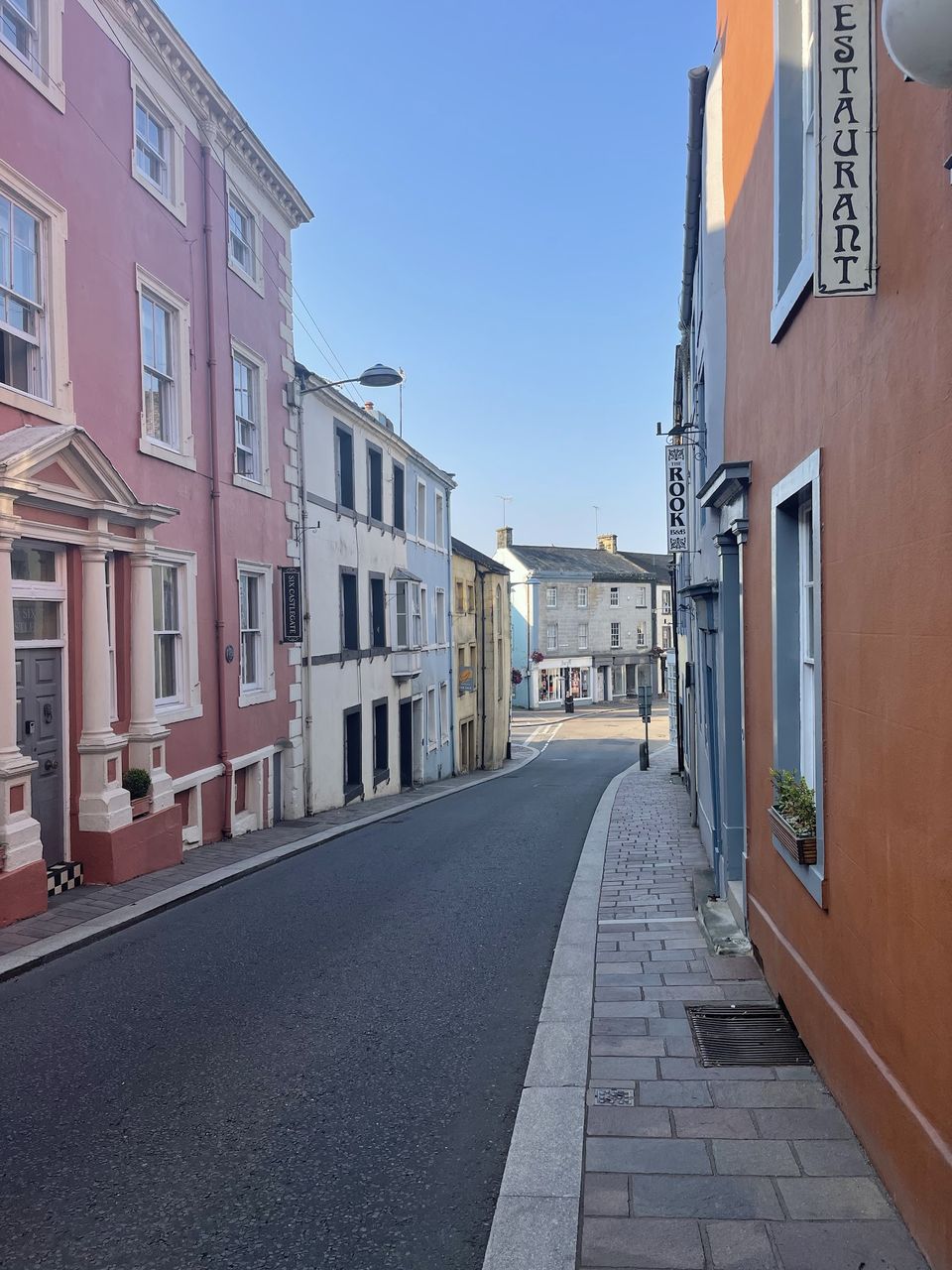 Six Castlegate