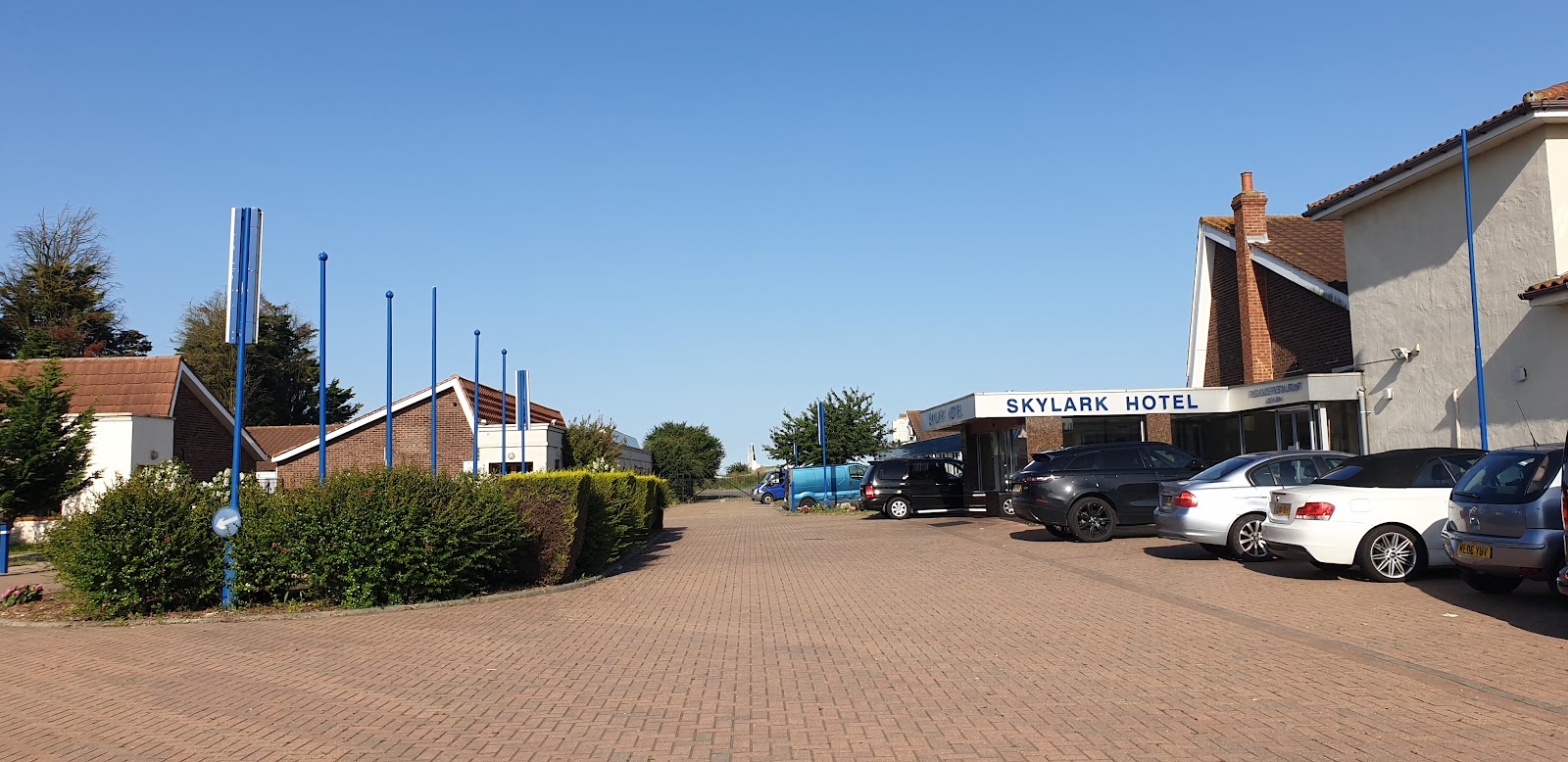 Skylark Hotel