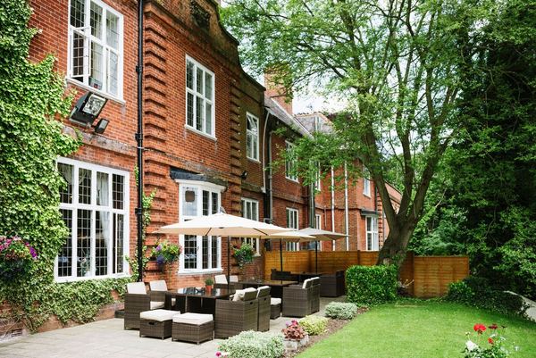 Southcrest Manor Hotel BW Signature Collection