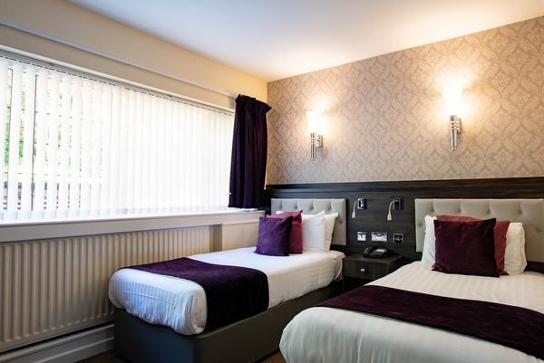 Southcrest Manor Hotel BW Signature Collection