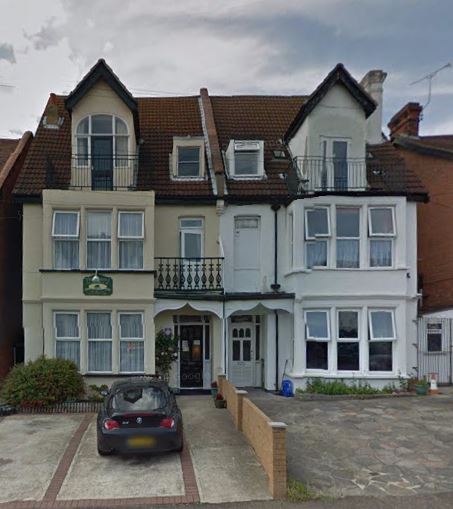 Southend Inn Hotel - Close to Beach