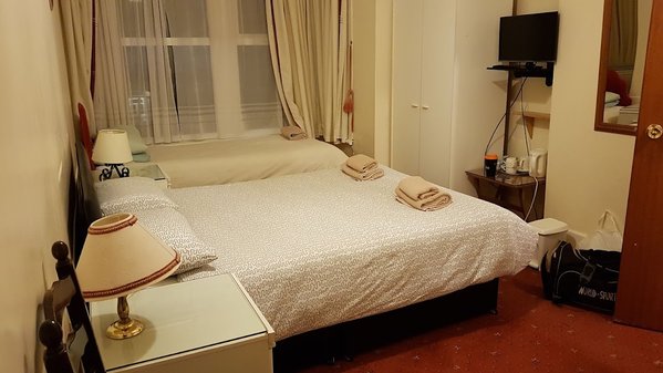 Southend Inn Hotel - Close to Beach