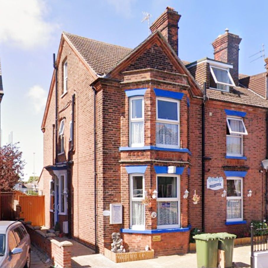 Spindrift Guest House - Adults Only