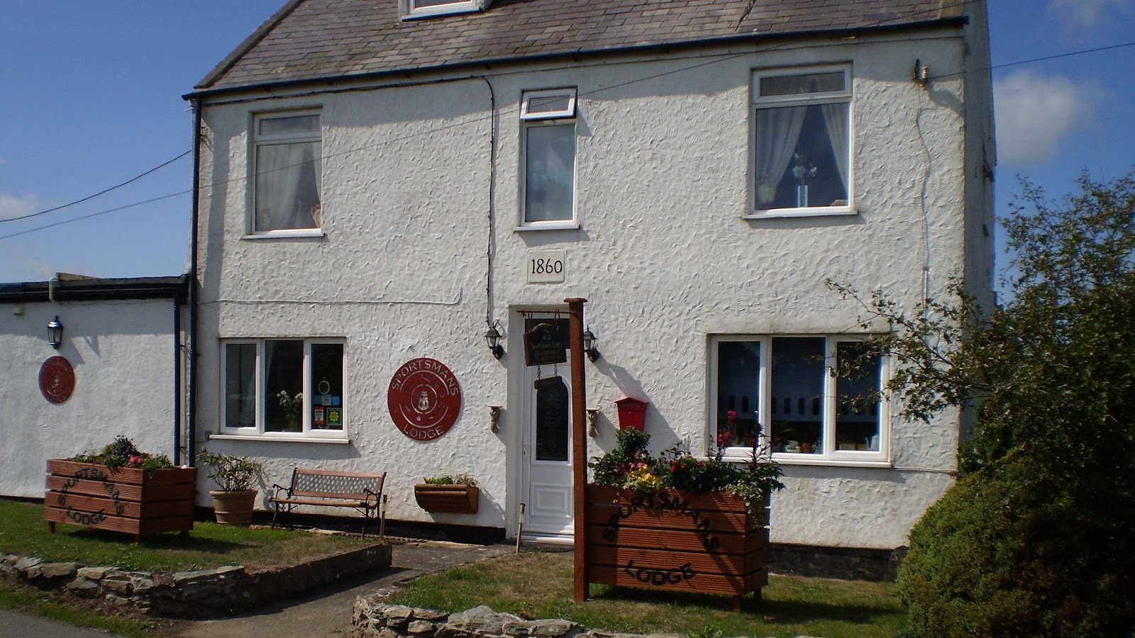 Sportsmans Lodge Bed and Breakfast