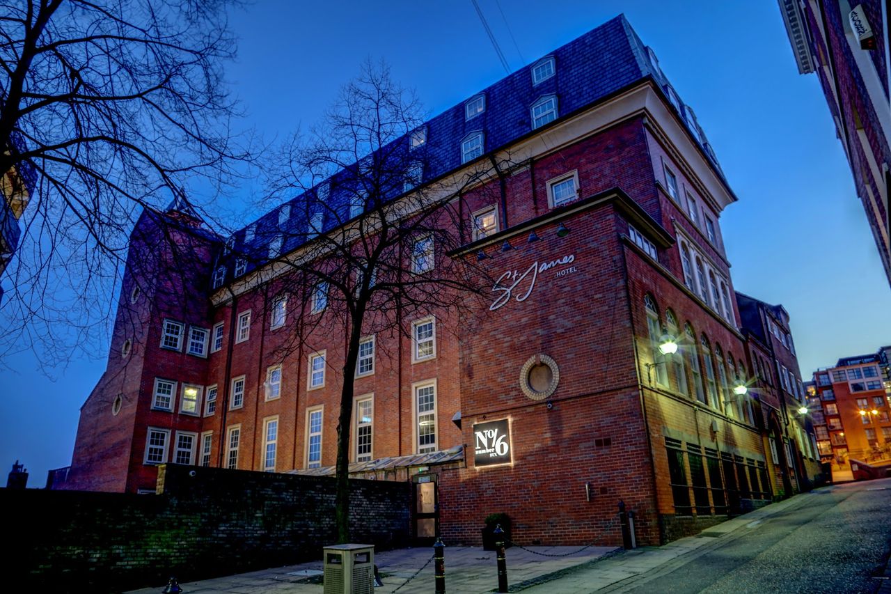 St James Hotel