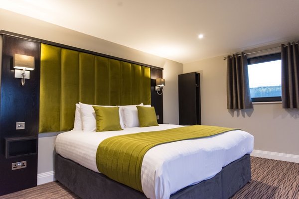 St Nicholas Hotel