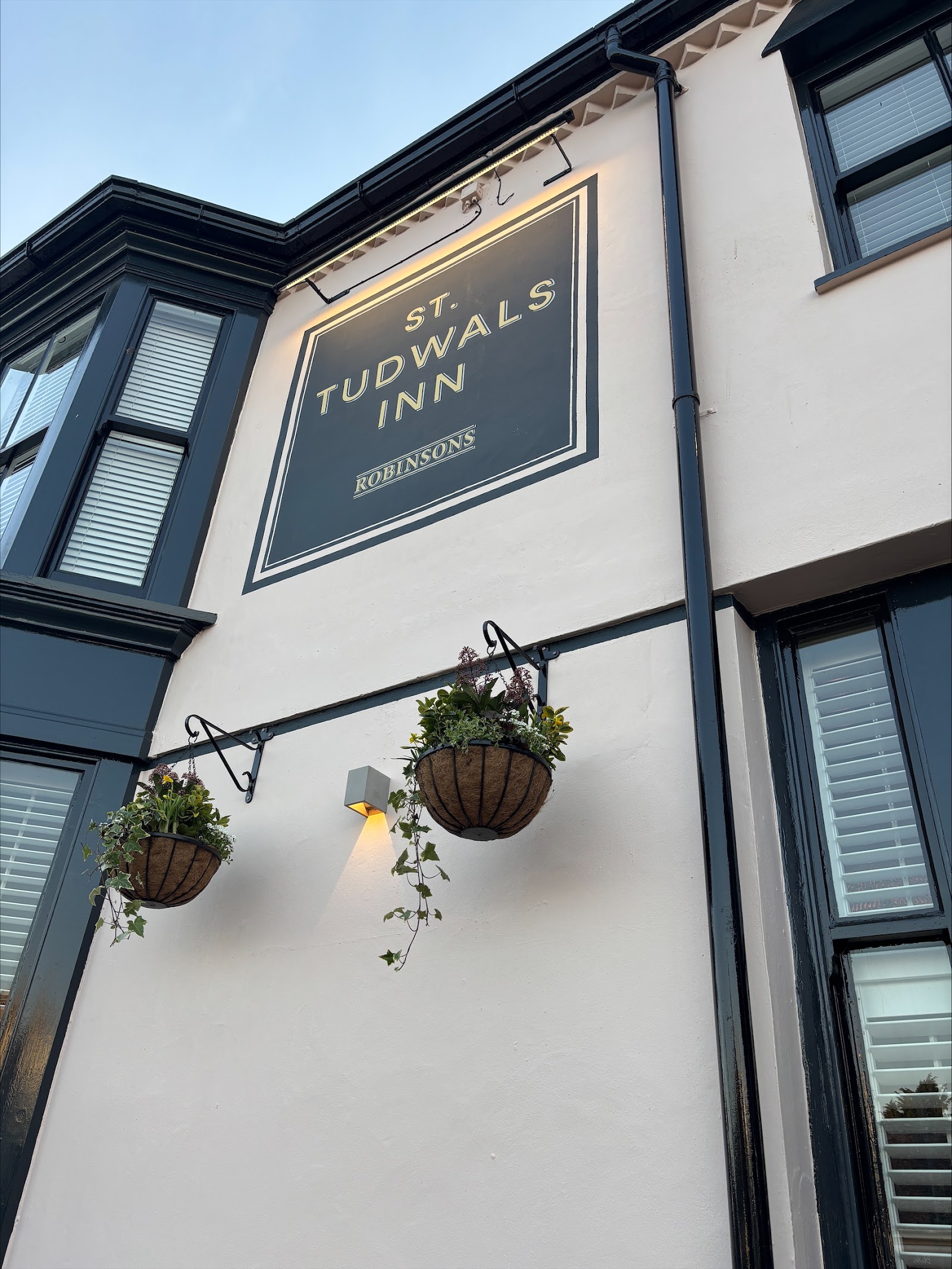 St Tudwals Inn