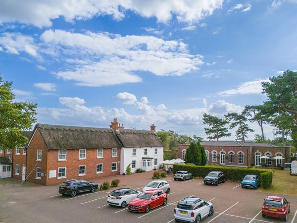 Stallingborough Grange Hotel