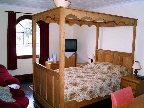 Station Guest House