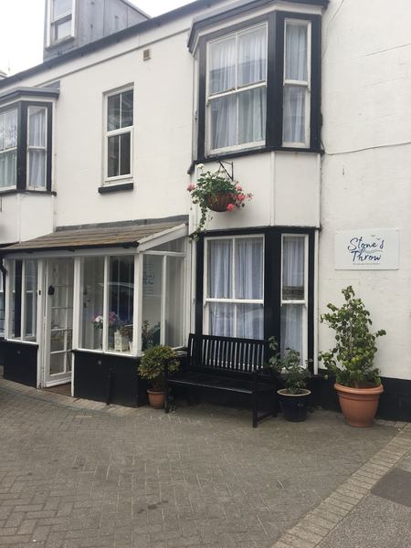 Stones Throw Guesthouse