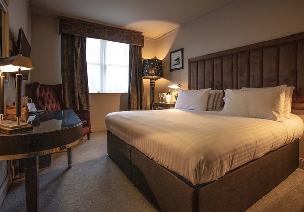 Strathaven Hotel