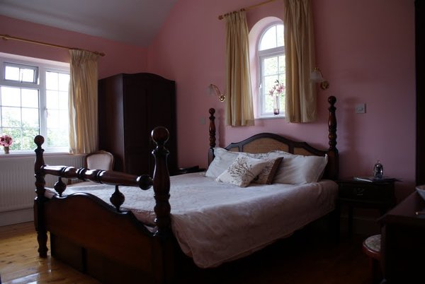 Strathmore Bed & Breakfast