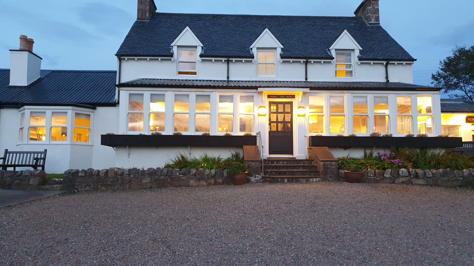 Summer Isles Hotel