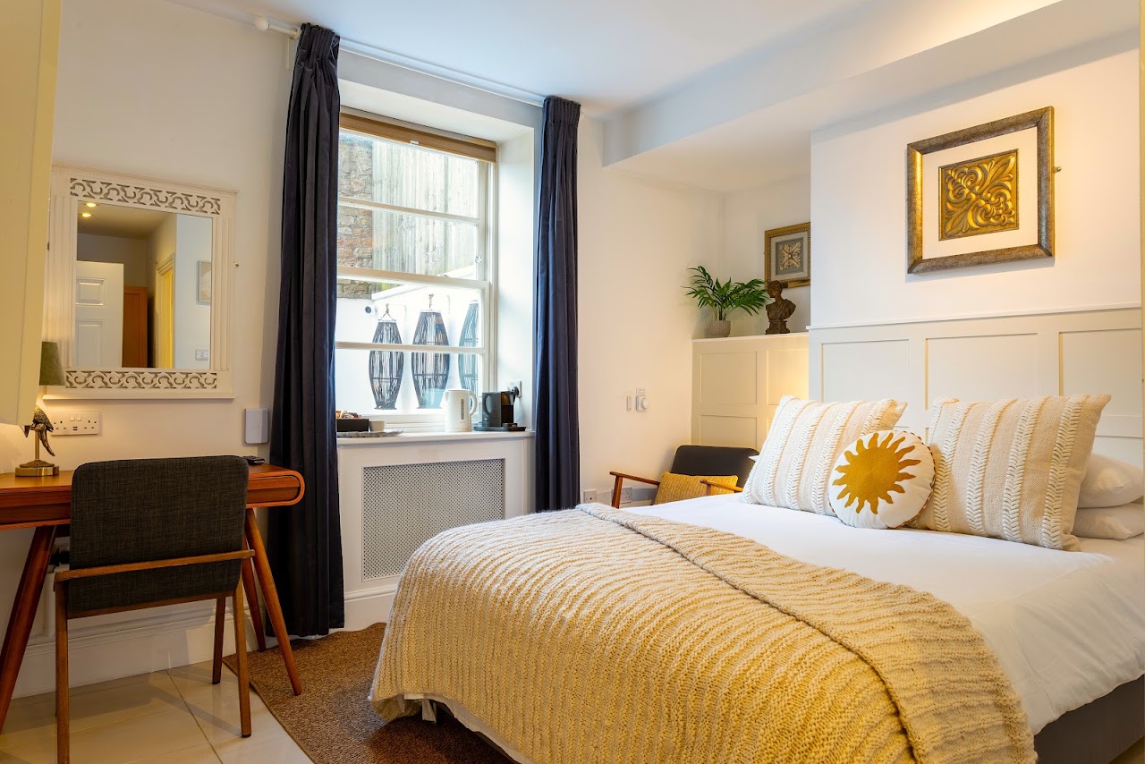 SummerHouse Bed & Breakfast