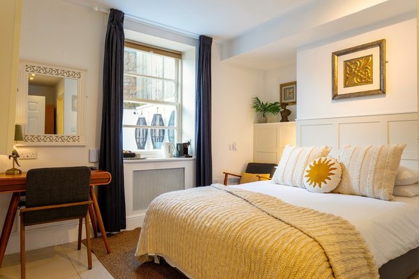 SummerHouse Bed & Breakfast
