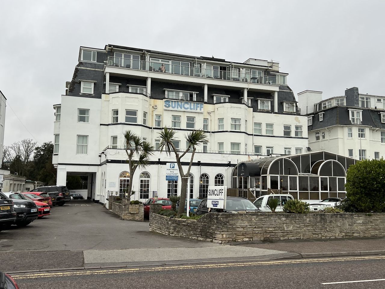 Suncliff Hotel