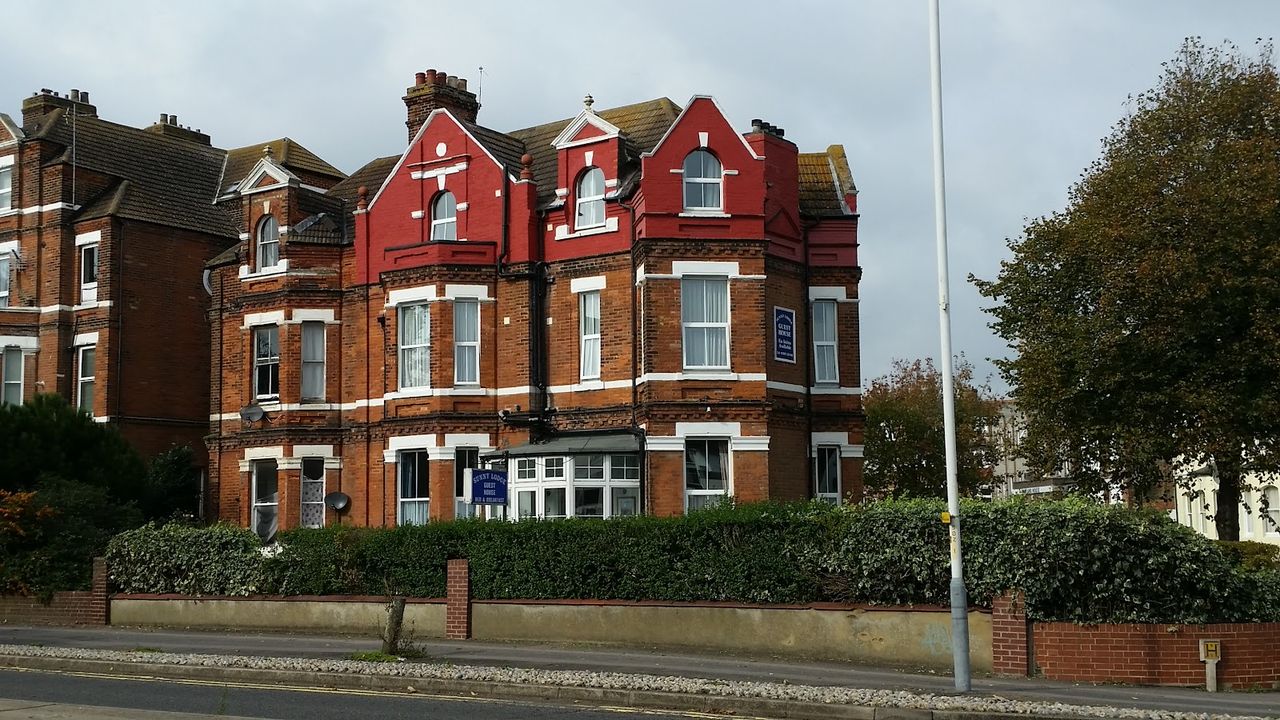 Sunnylodge
