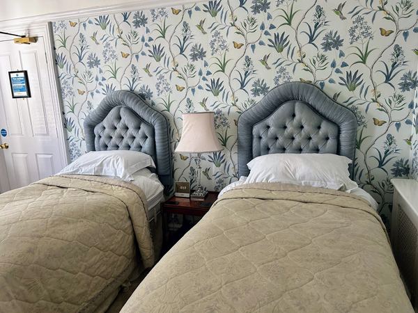 Sutherland House Hotel