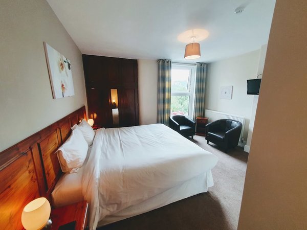 Swiss House B & B