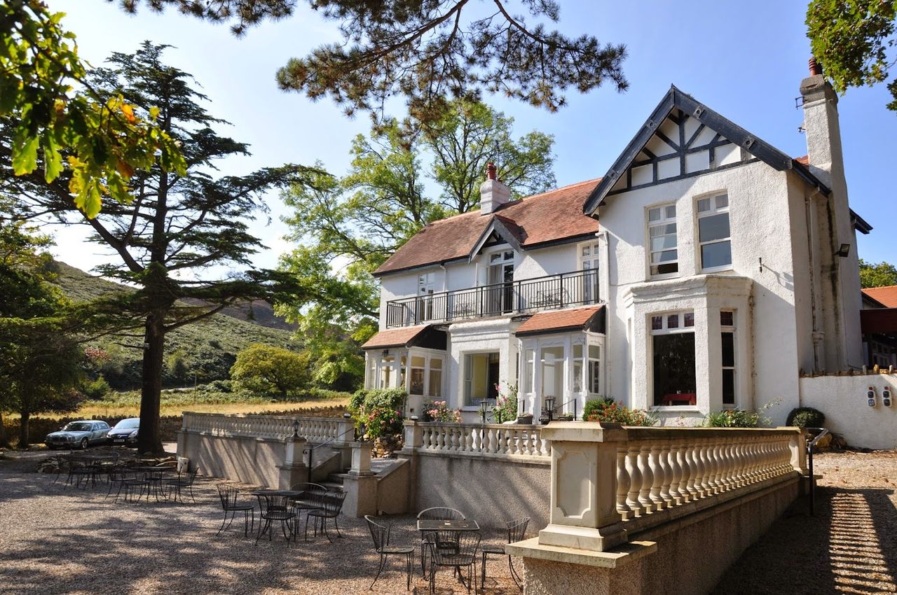 Sychnant Pass Country House