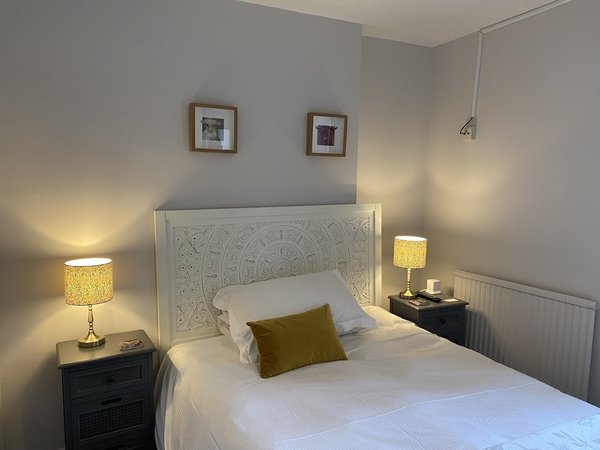 Talbot House Bed & Breakfast and Tearoom