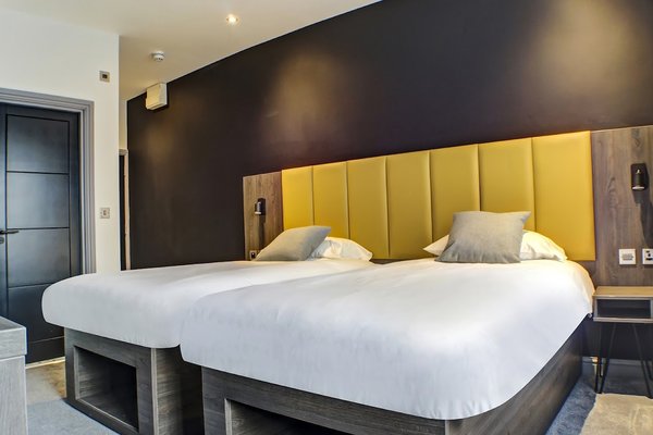 Tamworth Arms Boutique Pub & Hotel