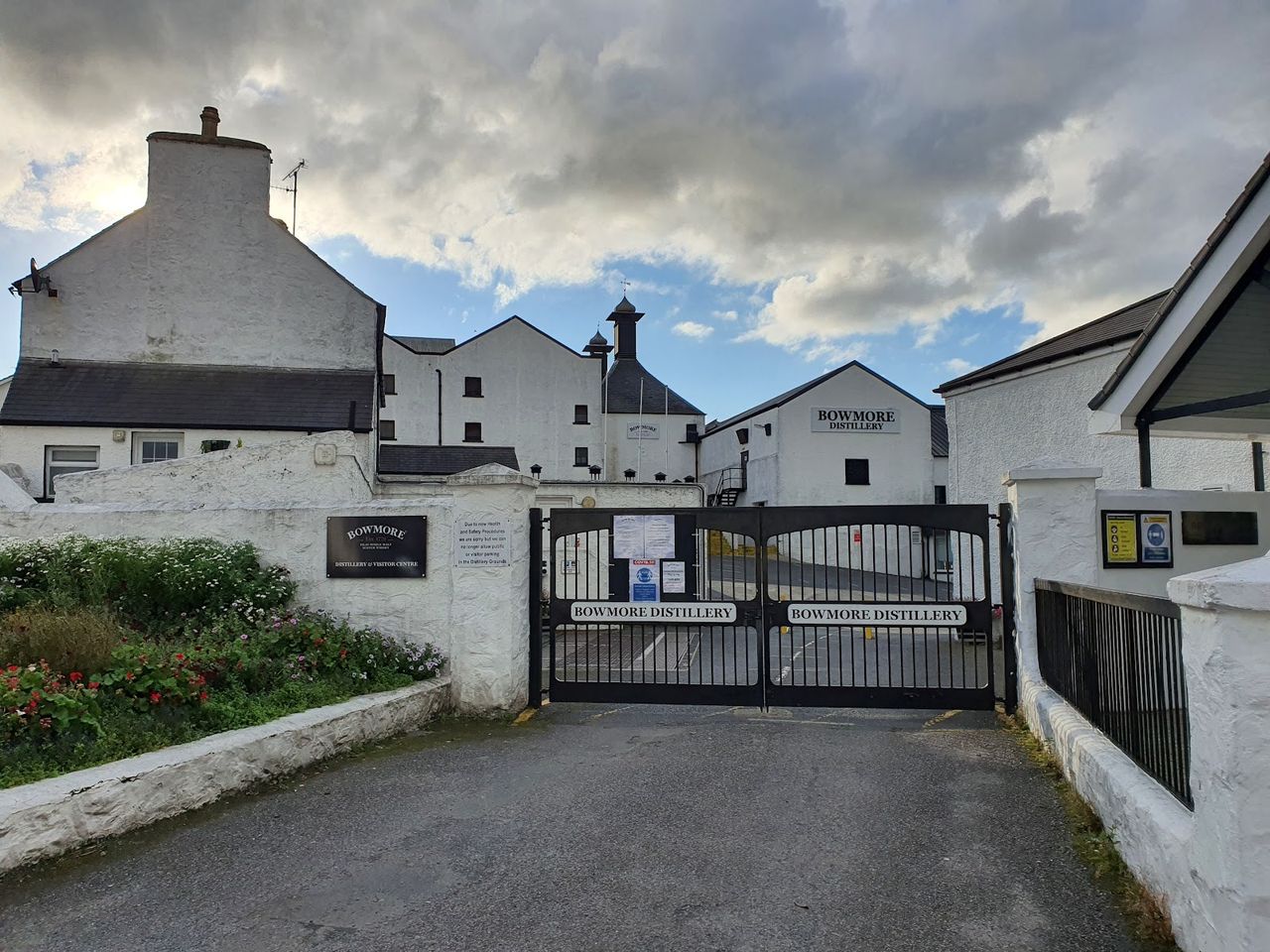 Tarbert House