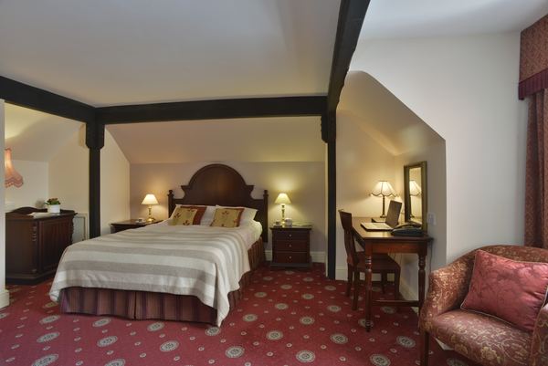 Taunton House Hotel