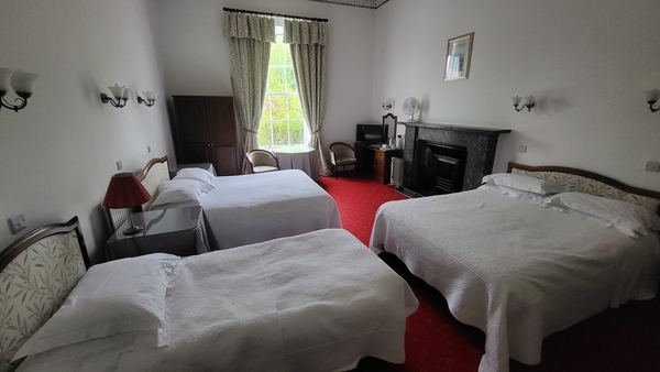 Terrace hotel