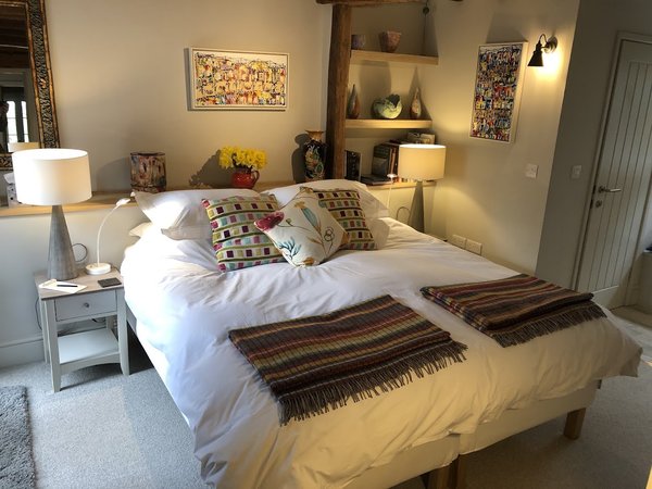 Thames Edge Rooms