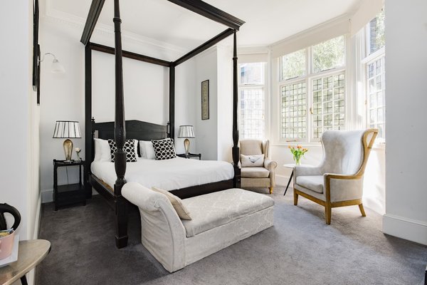 The Abbey Court Notting Hill