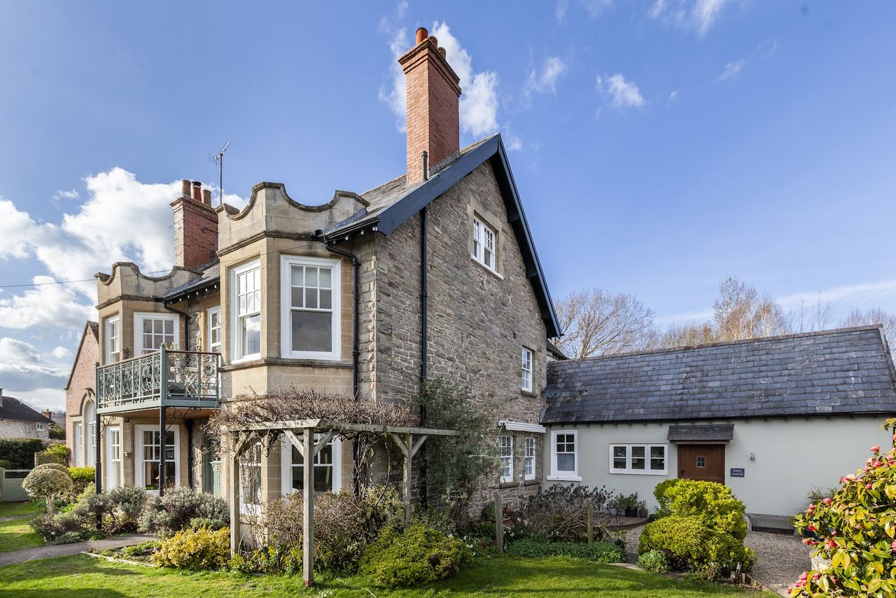 The Agents House Bed & Breakfast