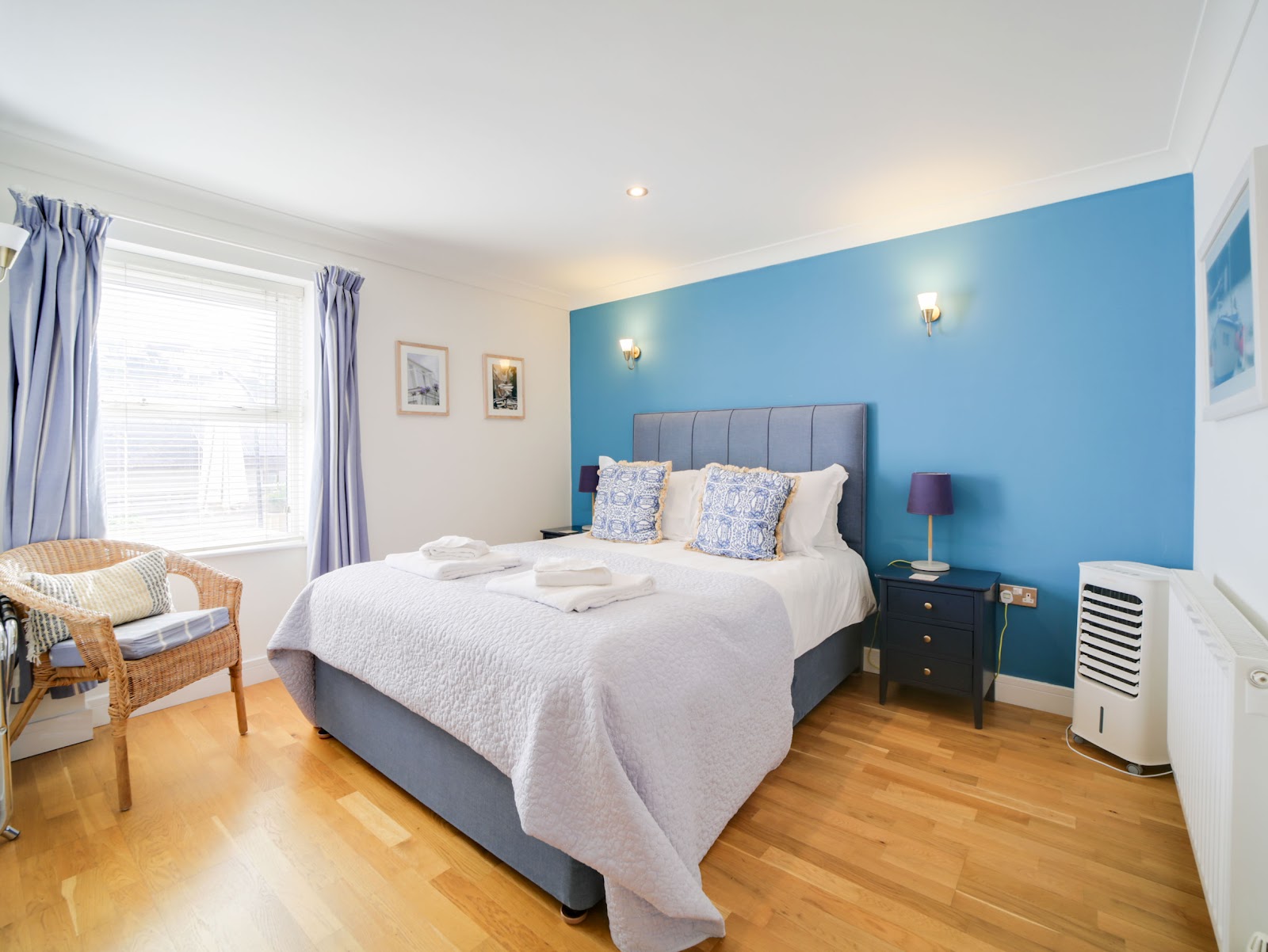 The Artist Loft Ensuite Guest Rooms Porthleven