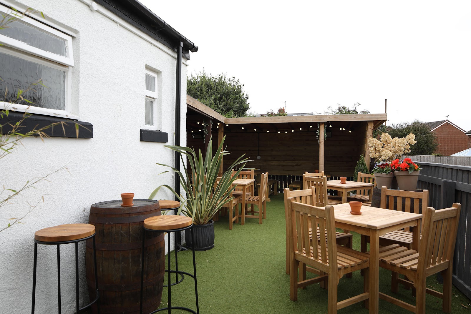 The Avenue Inn