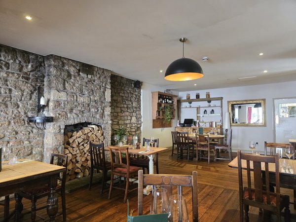 The Bear & Swan
