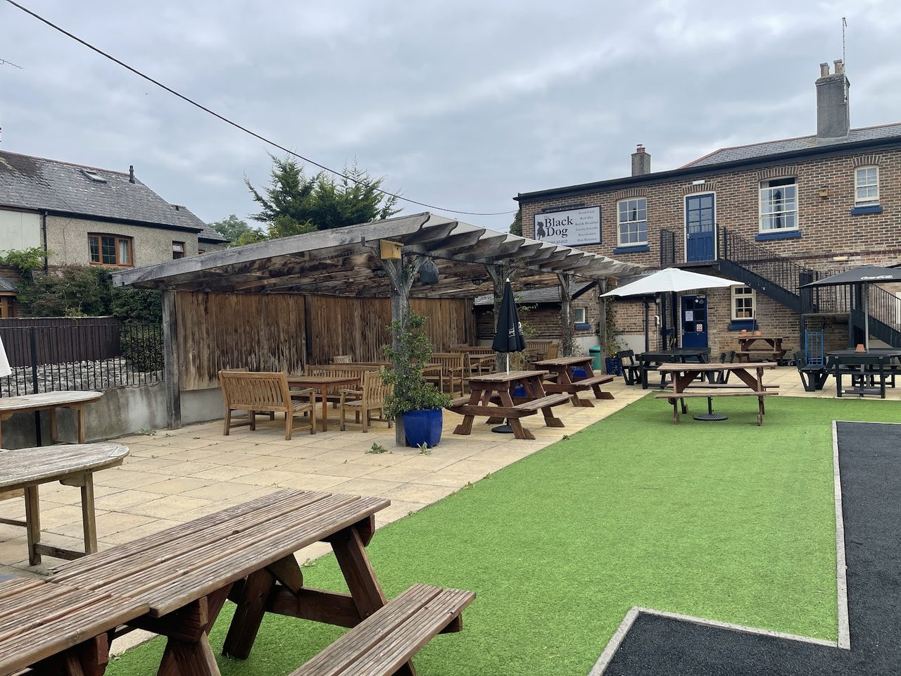 The Black Dog Inn