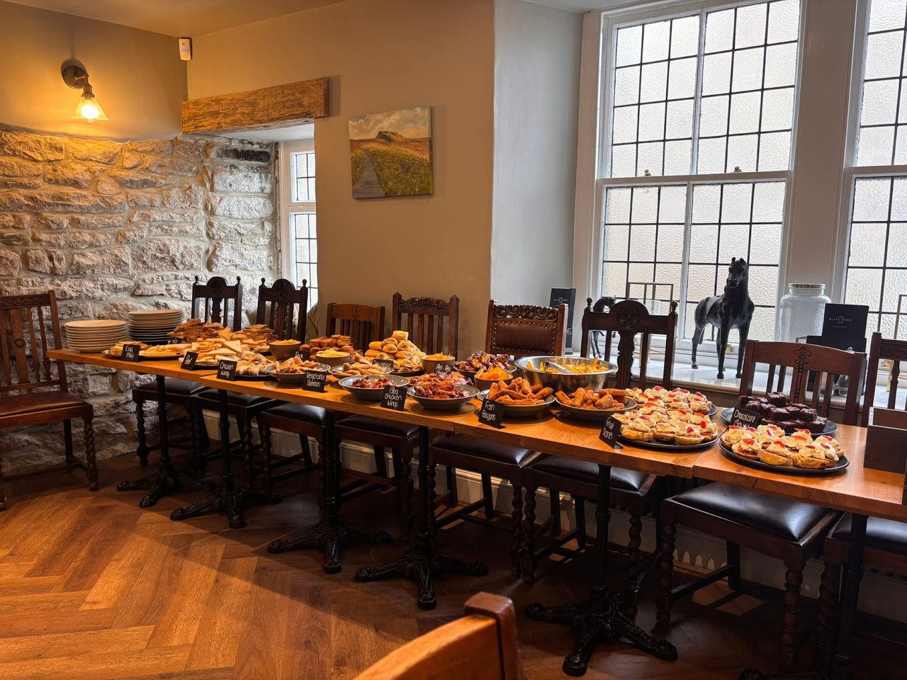 The Black Horse Inn