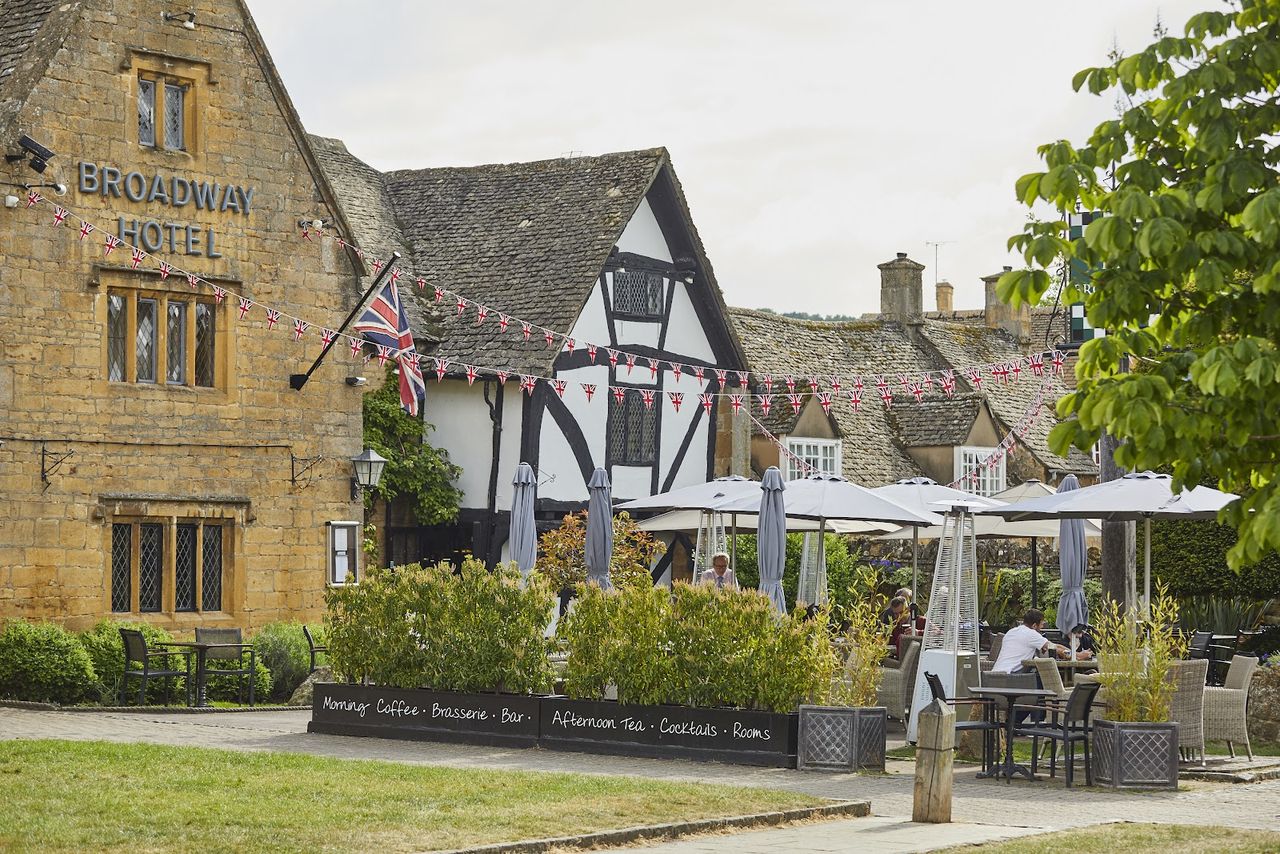 The Broadway Hotel