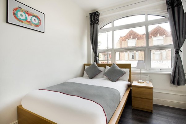 The Broadway Hotel - London Heathrow
