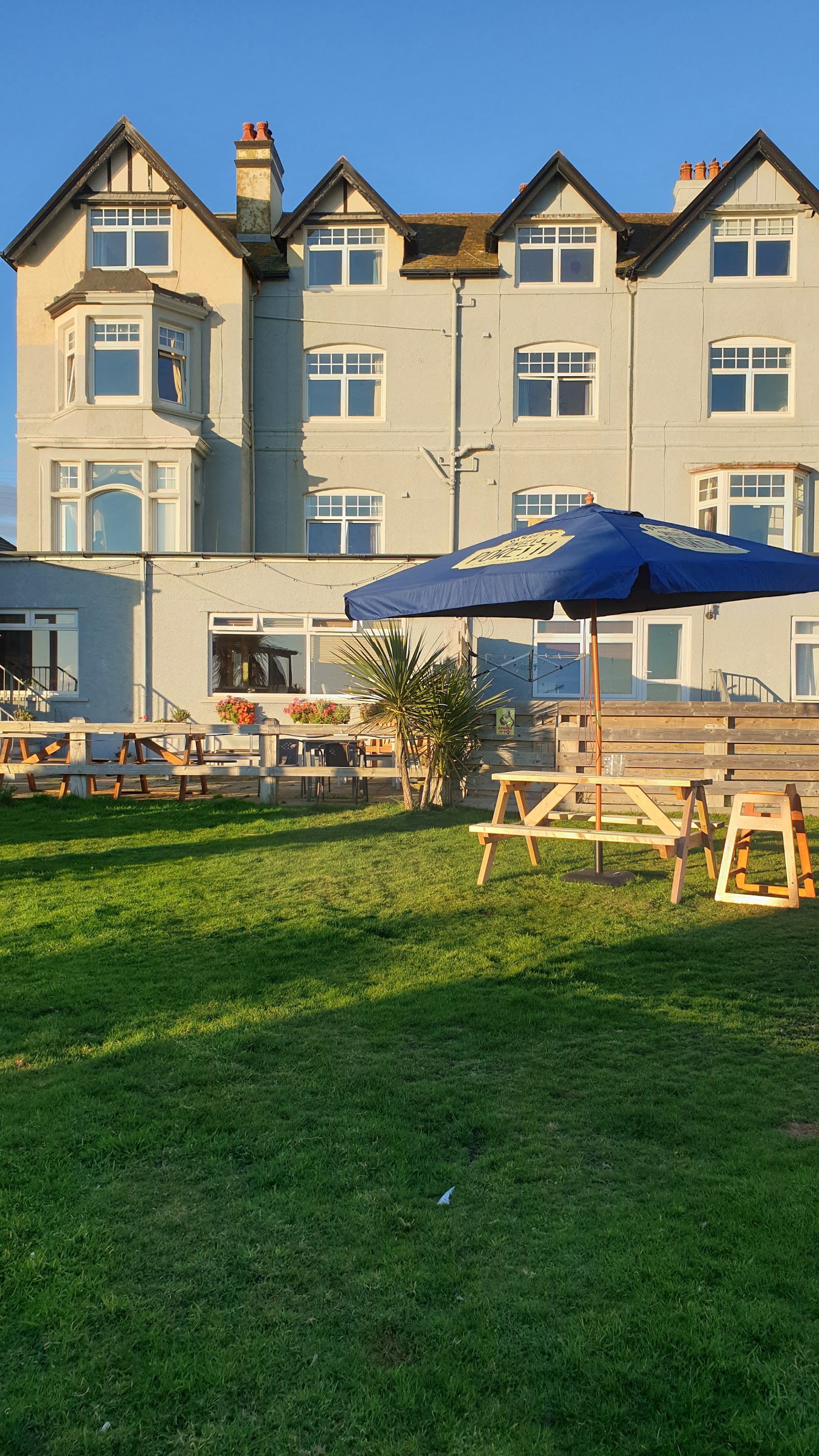 The Calder House Hotel