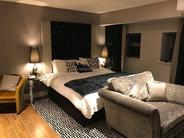 The Castle Hotel Neath