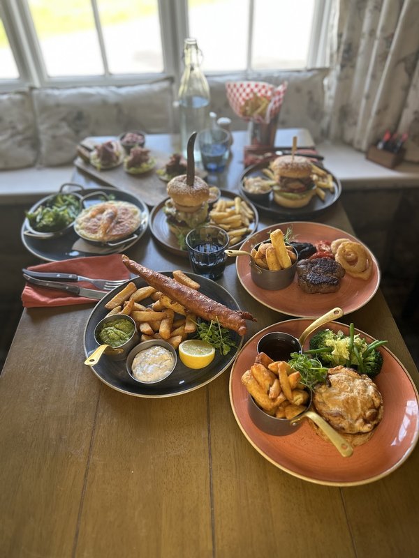 The Cholmeley Arms