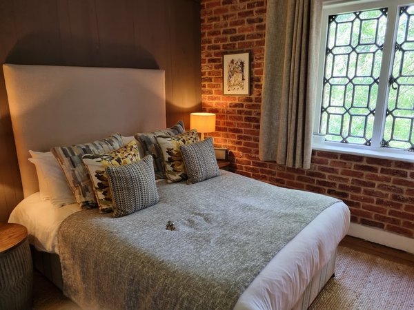 The Cholmondeley Arms