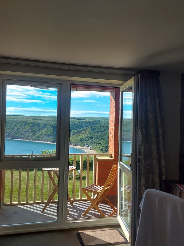 The Cliffemount Hotel