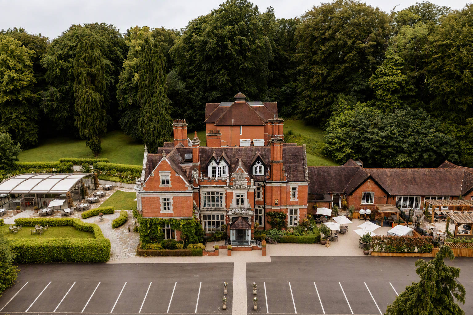The Coed-Y-Mwstwr Hotel