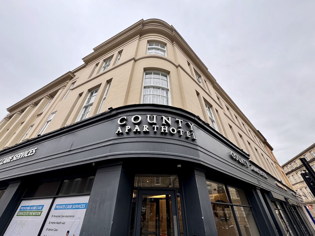The County Aparthotel And County Hotel