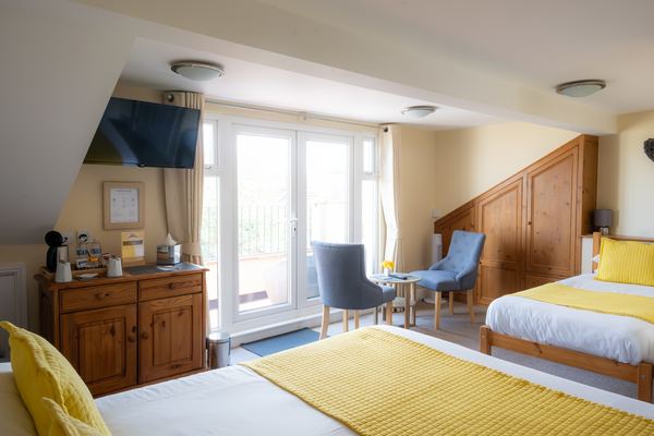 The Courtyard Guest House