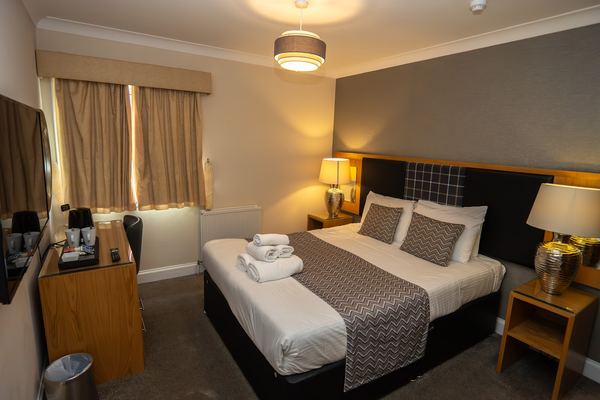 The Crags Hotel