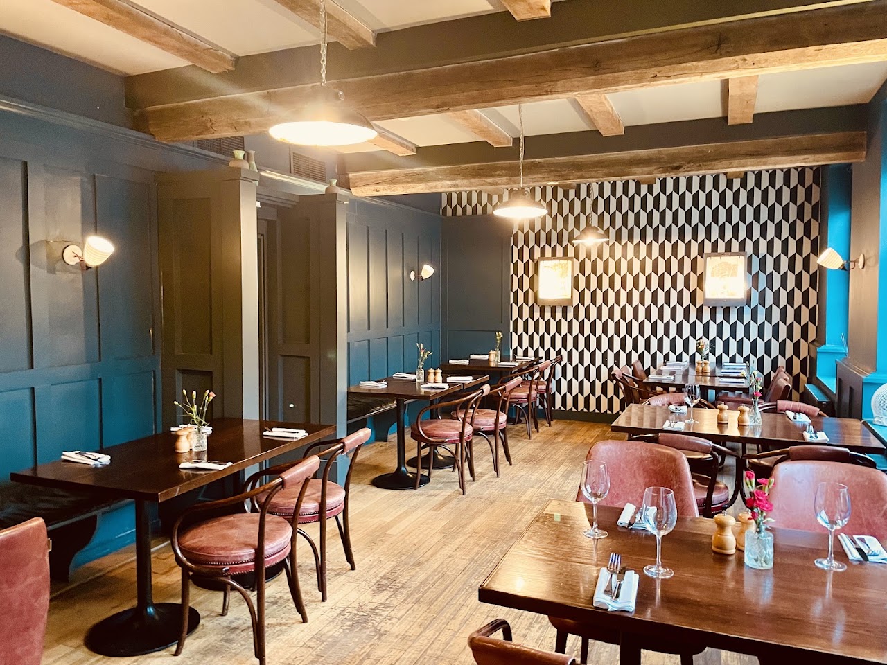 The Crown And Thistle